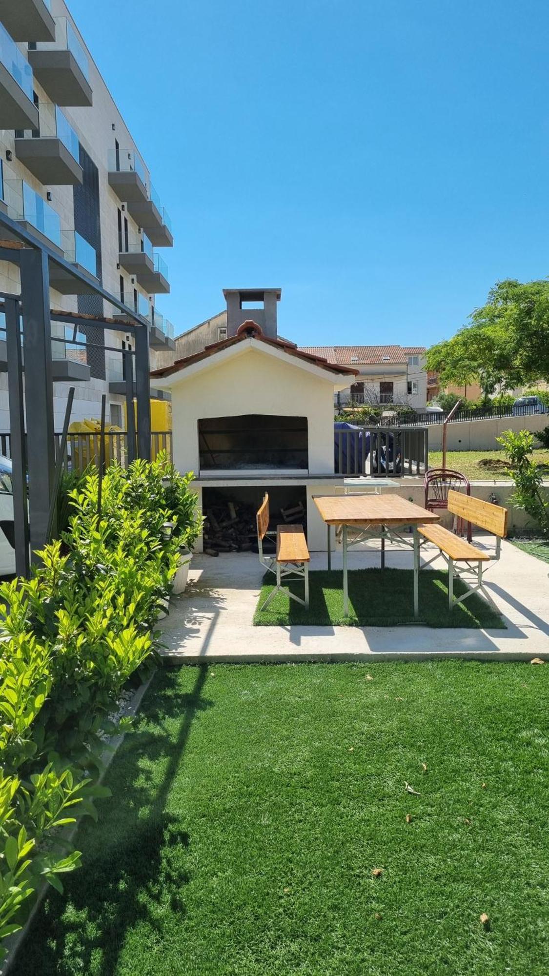 Luxa 5 Min Old Town, 10 Min Airport Lägenhet Trogir Exteriör bild